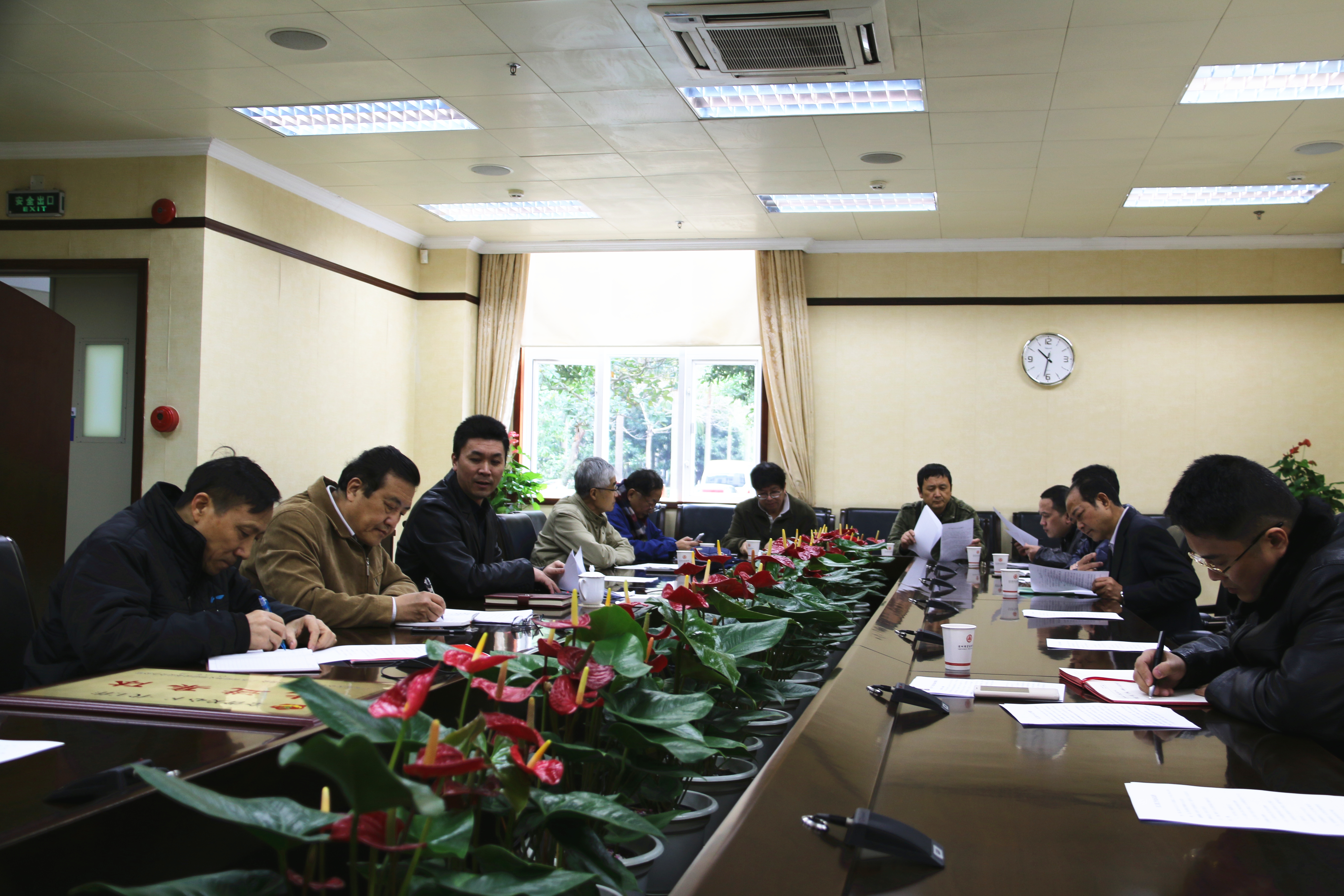 学校第二届关心下一代工作委员会召开首次工作会议